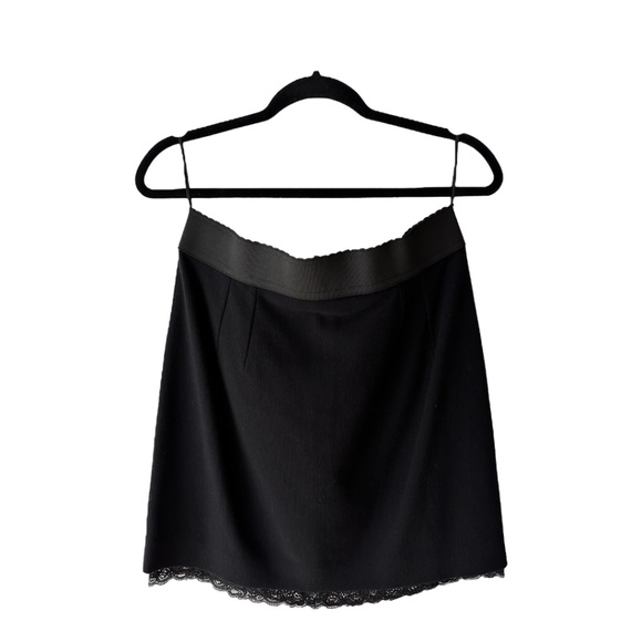 Dolce & Gabbana Silk Blend Black Mini Skirt with Lace Hem Size 46 - Picture 1 of 5